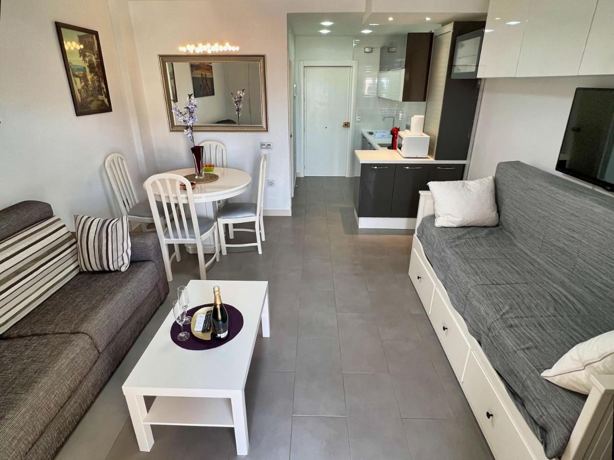 Benalbeach Playa - Estudio En Benalmádena Exterior photo